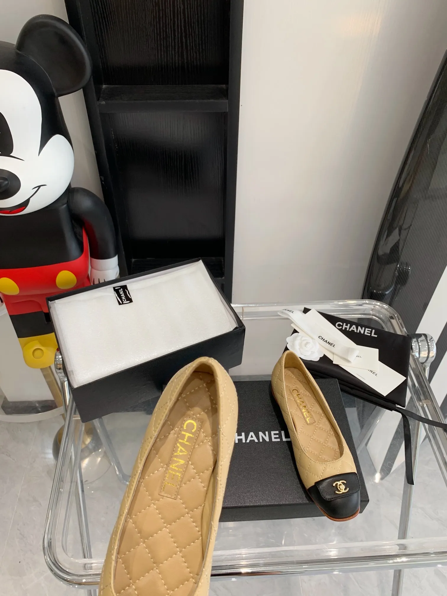 👟👟Ex-factory price👟👟Ex-factory price 440👟👟 Top version Chanel 2021 new model, classic double C buckle, relatively pointed toe, not losing aura, super atmospheric, original version shipped one to one, size 35-40.
